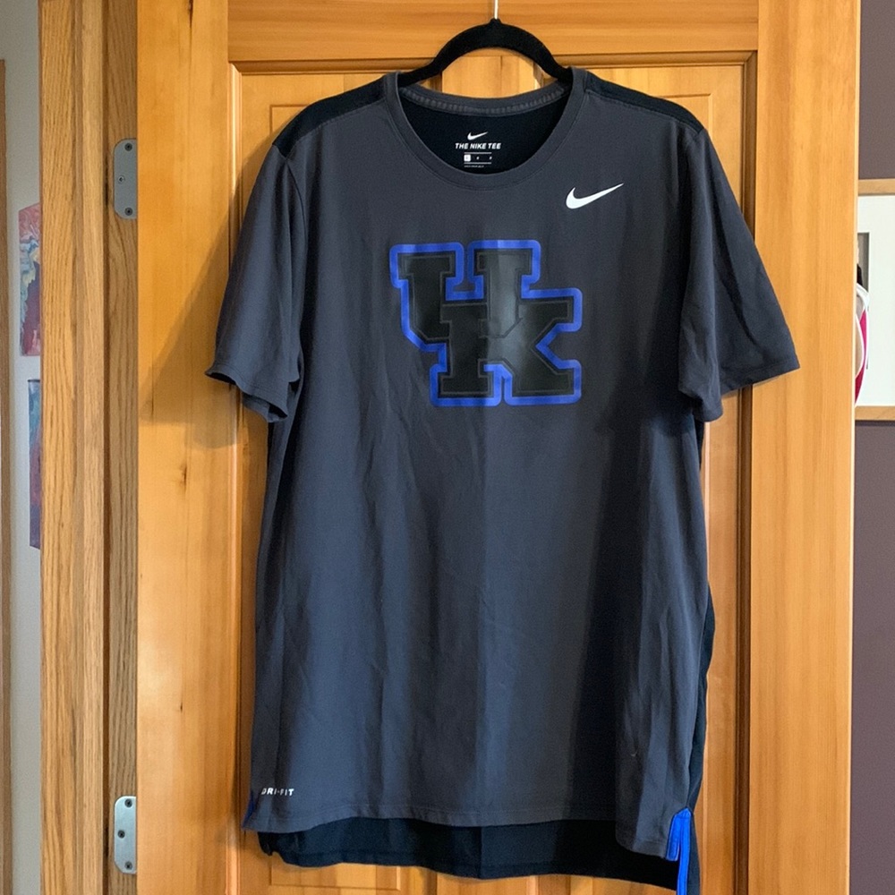 Nike University of Kentucky Shirt